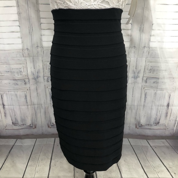 Simply Liliana Size 4 Dress Ivory Black Fitted Cap Sleeve Open Back Formal - Picture 5 of 10